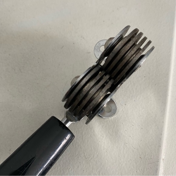 EKCO Knife Sharpener - Picture 3 of 5